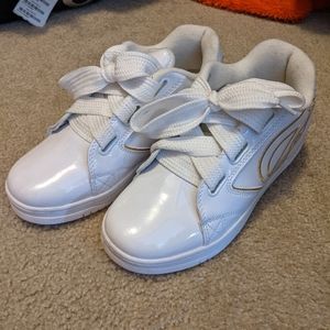 Pure white HEELYS